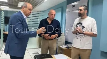 وزير الطيران يزور المنشآت التشغيلية الأساسية لمتابعة آخر المستجدات