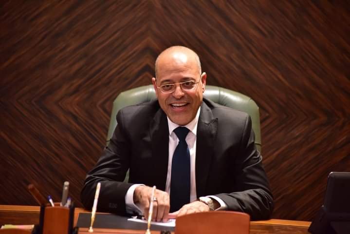 وزير العمل: 456 متدربًا جديدًا يحصلون على “دورات مجانية” من معهد “الساليزيان الإيطالي” وزير العمل: 456 متدربًا جديدًا يحصلون على “دورات مجانية” من معهد “الساليزيان الإيطالي”
