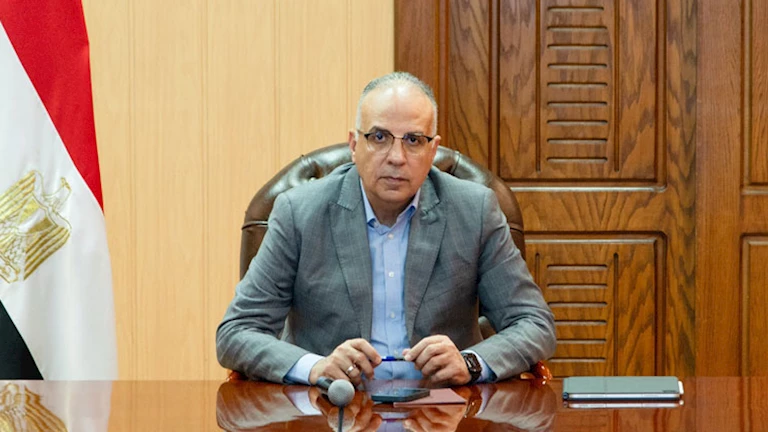 وزير الموارد المائية يراقب وضع المياه وحالة الري خلال عطلة عيد الأضحى وزير الموارد المائية يراقب وضع المياه وحالة الري خلال عطلة عيد الأضحى