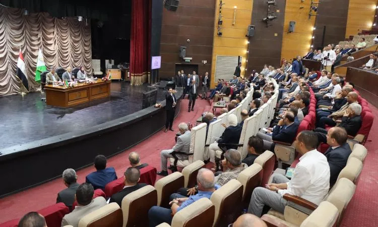 وزير النقل: الحاجة لتأسيس جمعية للمستثمرين في المنطقة الصناعية بأبو رواش وزير النقل: الحاجة لتأسيس جمعية للمستثمرين في المنطقة الصناعية بأبو رواش