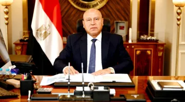 وزير النقل يأمر بتأسيس لجنة لتطوير مجمع لإنتاج عناصر الكباري والأنفاق