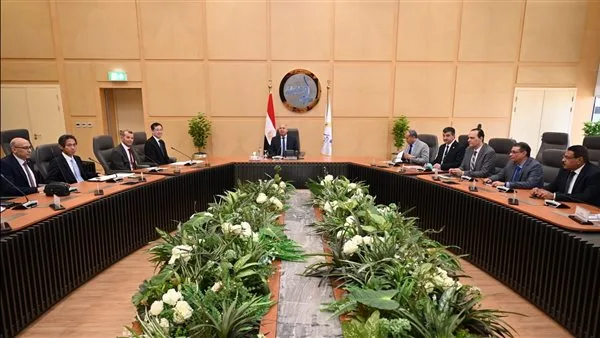 وزير النقل يناقش بدء تنفيذ المرحلة الثالثة من الخط الرابع لمترو الأنفاق من محطة حدائق الأشجار إلى ميدان الحصري وزير النقل يناقش بدء تنفيذ المرحلة الثالثة من الخط الرابع لمترو الأنفاق من محطة حدائق الأشجار إلى ميدان الحصري