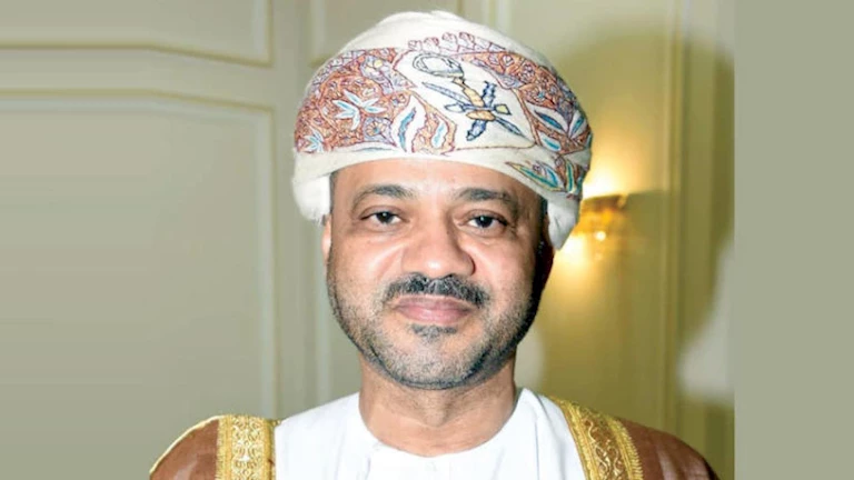 وزير خارجية عُمان يشدد على ضرورة ردع المعتدي بوسائل سلمية وزير خارجية عُمان يشدد على ضرورة ردع المعتدي بوسائل سلمية