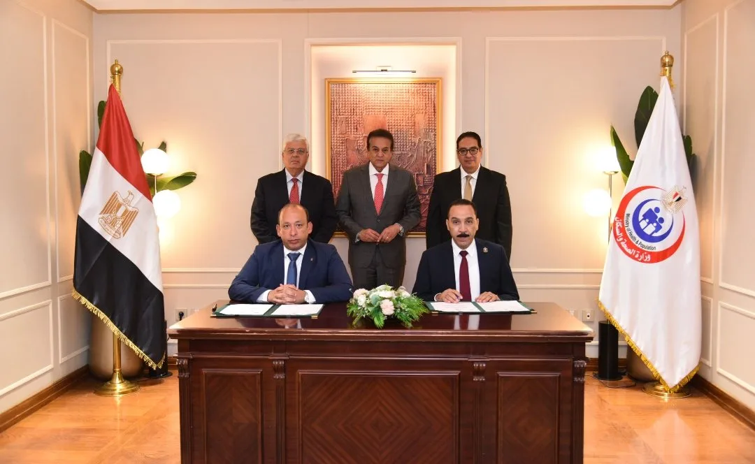 وزيرا الصحة والتعليم العالي يحضران توقيع اتفاقية تعاون بين قطاع تنمية المهن الطبية ومستشفيات جامعة القاهرة
