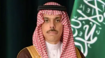 وزيرا خارجية السعودية وإيران يبحثان تعزيز العلاقات والتطورات الإقليمية