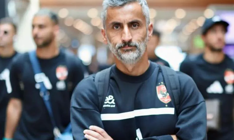 وصول بعثة الأهلي إلى القاهرة بعد اختتام مشاركتها في كأس العالم للأندية وصول بعثة الأهلي إلى القاهرة بعد اختتام مشاركتها في كأس العالم للأندية