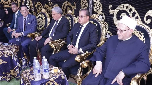وفد من حزب الجبهة الوطنية يزور أسر ضحايا حادث المنوفية لتقديم التعازي وفد من حزب الجبهة الوطنية يزور أسر ضحايا حادث المنوفية لتقديم التعازي