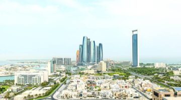 «وكالة إس آند بي تمنح الإمارات تصنيف ائتماني سيادي AA/A-1+»