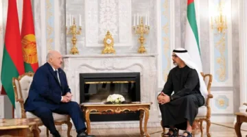 ولي عهد أبوظبي يناقش تطوير العلاقات الاقتصادية مع رئيس بيلاروسيا