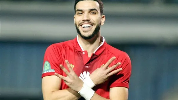وليد أزارو يحتفل ببلوغه الثلاثين من عمره اليوم ويتذكر إنجازاته الكبيرة مع النادي الأهلي