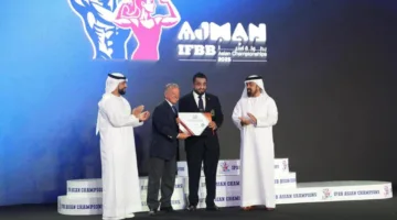 وليد عبدالكريم أول إماراتي يحصل على شهادة الدكتوراه في «كمال الأجسام»