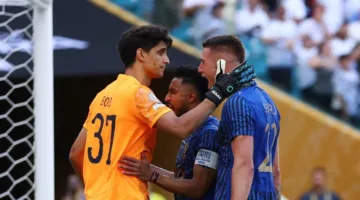 ياسين بونو: سعيد بتمثيل نادي الهلال.. وسننجح في التأهل لدور الـ16