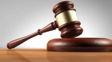 يتظاهر بأنه ضابط “إقامة” ويخطف 10 آلاف درهم