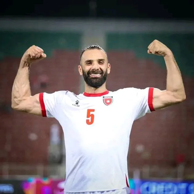 يزن العرب: من الإيقاف مدى الحياة إلى قائد تأهل ‘النشامى’ للمونديال يزن العرب: من الإيقاف مدى الحياة إلى قائد تأهل ‘النشامى’ للمونديال