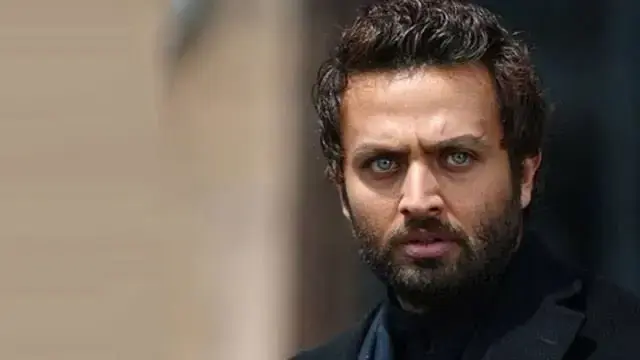 يوسف الصديق: أهم أعماله ووقائع مقتل الفنان الإيراني مصطفى زماني في هجوم إسرائيلي يوسف الصديق: أهم أعماله ووقائع مقتل الفنان الإيراني مصطفى زماني في هجوم إسرائيلي