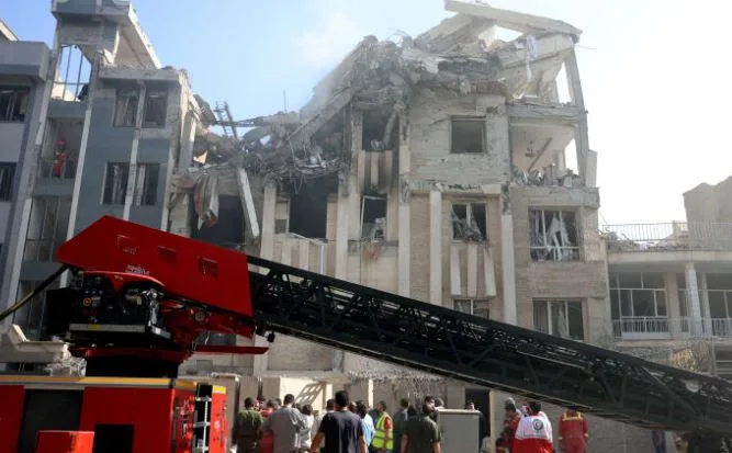 إيران: زيادة عدد القتلى جراء الهجمات الإسرائيلية إلى 430 شخصاً إيران: زيادة عدد القتلى جراء الهجمات الإسرائيلية إلى 430 شخصاً