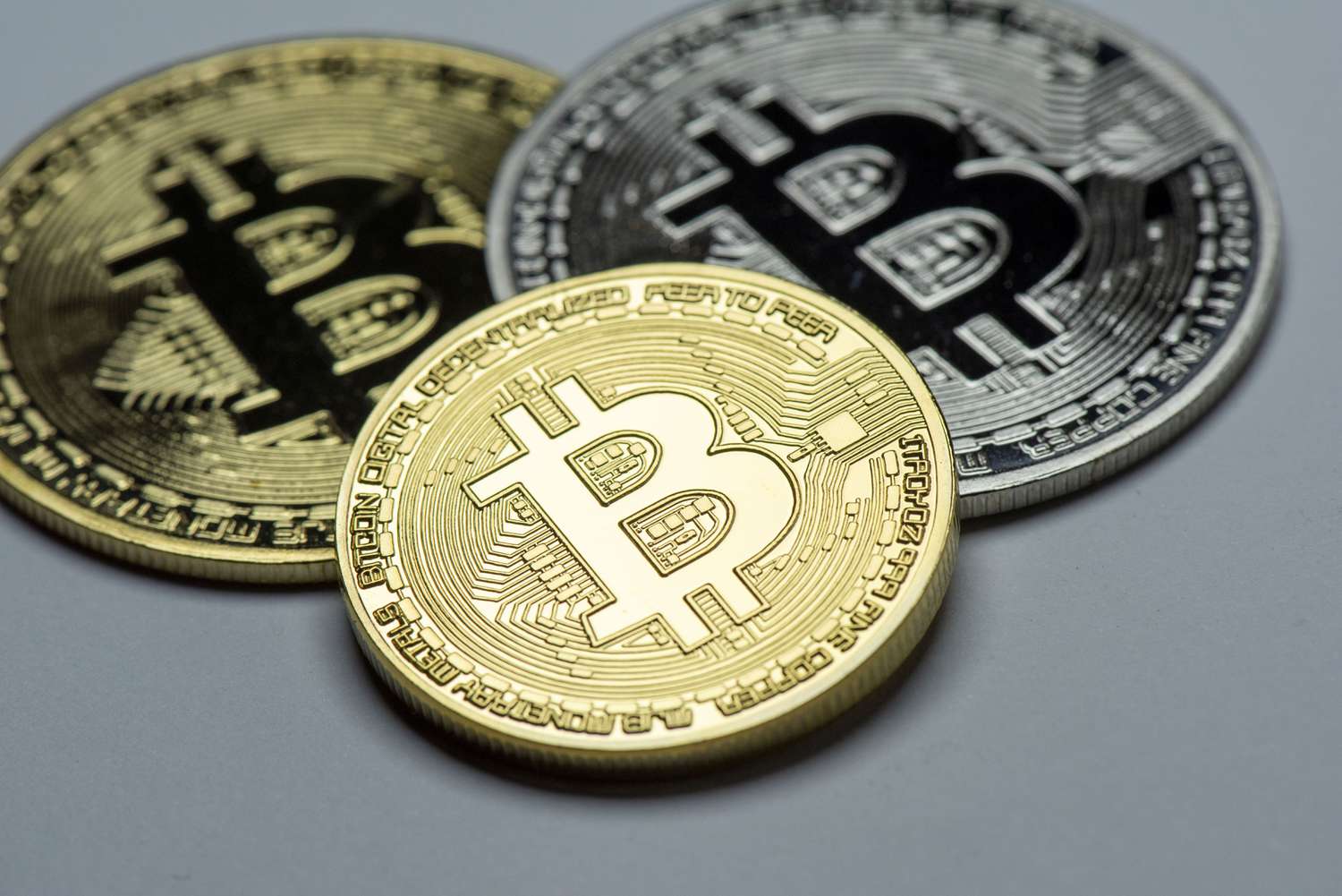 البيتكوين في شهر يونيو: تراجع طفيف أم نهاية الصعود؟ - بيتكوين العرب