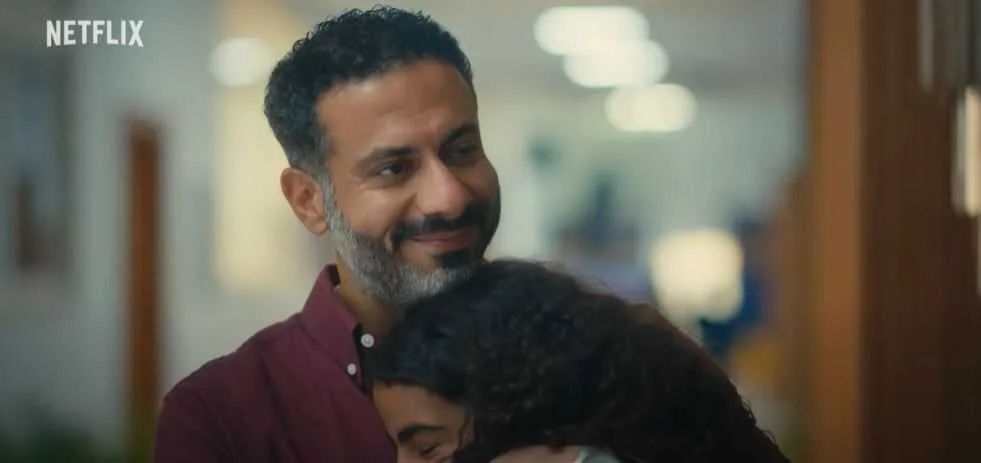 محمد فراج يتعامل مع صعوبات تربية طفليه بعد فقدان زوجته في الإعلان الرسمي عن فيلم «كتالوج» محمد فراج يتعامل مع صعوبات تربية طفليه بعد فقدان زوجته في الإعلان الرسمي عن فيلم «كتالوج»