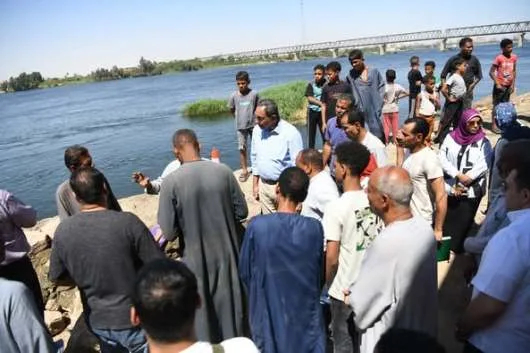 محافظ قنا يستعرض مشاريع السياحة الريفية حول معبد دندرة ويوجه بإعداد خطة عمرانية شاملة للمنطقة. محافظ قنا يستعرض مشاريع السياحة الريفية حول معبد دندرة ويوجه بإعداد خطة عمرانية شاملة للمنطقة.