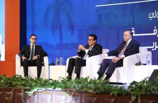 أحداث ملتقى شباب المعرفة برعاية الدكتور مصطفى مدبولي.. وفي جلسة حوار خاصة أحداث ملتقى شباب المعرفة برعاية الدكتور مصطفى مدبولي.. وفي جلسة حوار خاصة