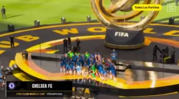 10 لقطات توثق لحظة غريبة لترامب خلال احتفال تشيلسي بفوزها بكأس العالم