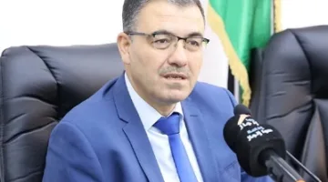 الهناندة يتحدث: خريجو جامعة عجلون الوطنية هم سفراؤنا في خدمة الوطن ـ تأليف: أ. د. فراس الهناندة
