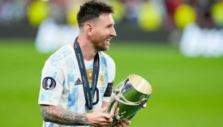 برشلونة يُعد للاحتفاء بميسي