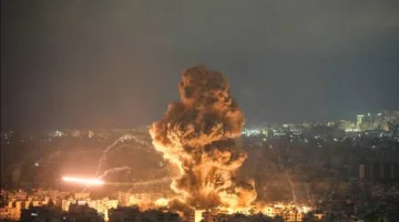 14 فلسطينيًا يُستشهدون في قصف إسرائيلي لمخيمات النازحين في خان يونس ودير البلح