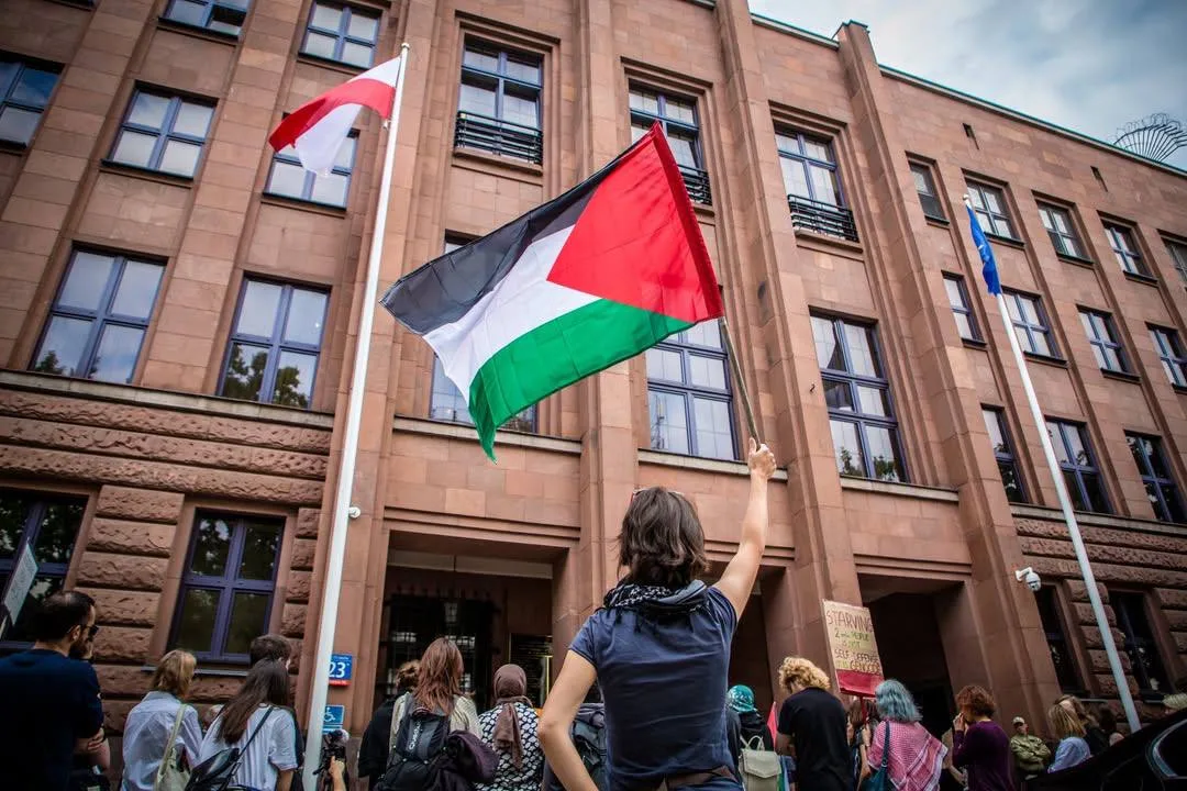 15 دولة غربية تطالب بشكل موحد بالاعتراف بفلسطين ووقف النزاع 15 دولة غربية تطالب بشكل موحد بالاعتراف بفلسطين ووقف النزاع