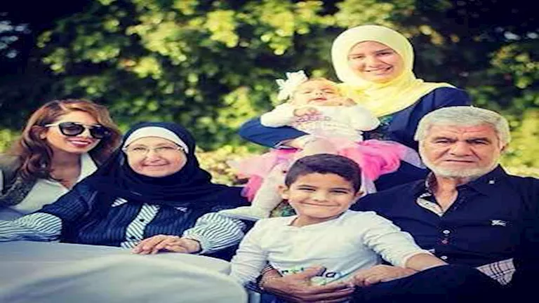 15 صورة وأهم المعلومات حول عائلة إكرامي الشحات، حارس مرمى الأهلي السابق 15 صورة وأهم المعلومات حول عائلة إكرامي الشحات، حارس مرمى الأهلي السابق