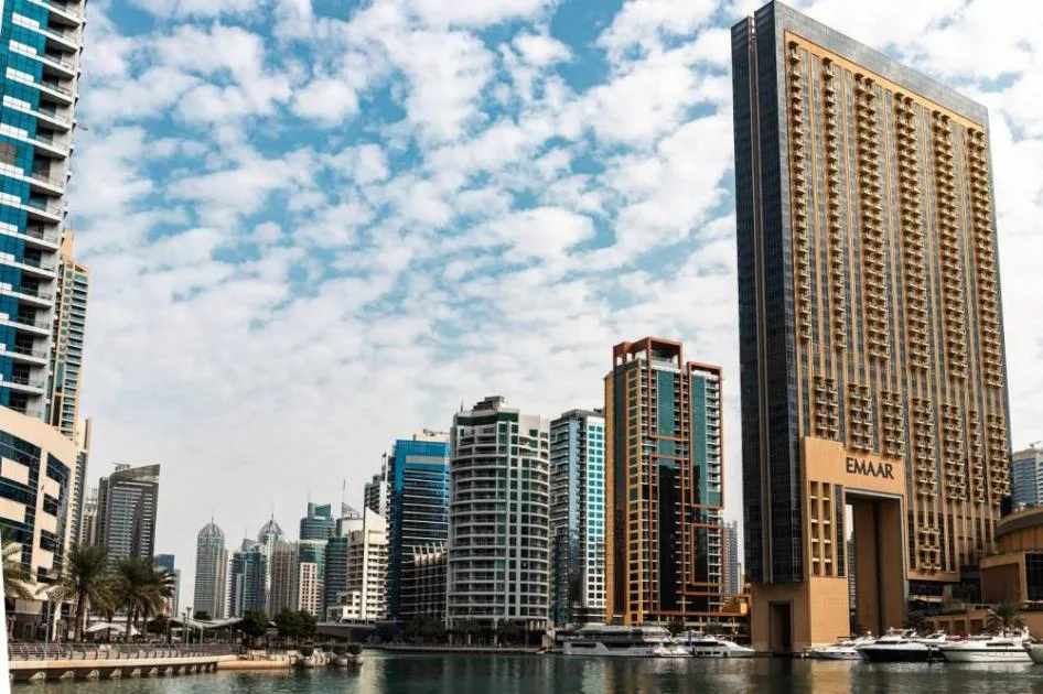 1,542 معاملة عقارية في دبي بقيمة 4.4 مليار درهم 1,542 معاملة عقارية في دبي بقيمة 4.4 مليار درهم