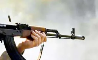رصاص في نجع محمود.. 3 جرحى في اشتباك مسلح والشرطة تفرض طوقًا أمنيًا في دشنا