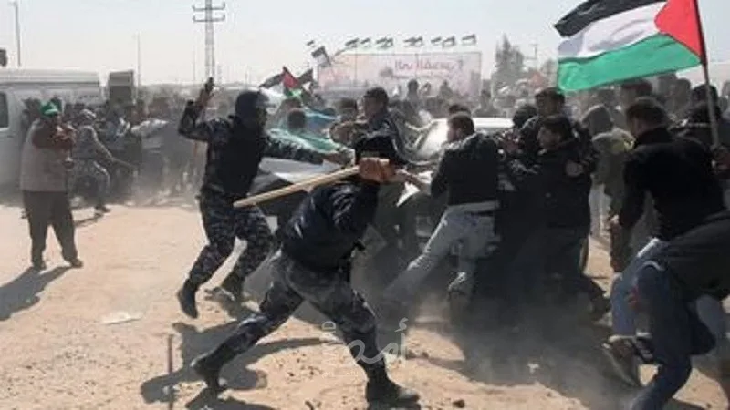 نقابة الصحفيين الفلسطينيين تدين اعتداء قوات حماس على الفرق الإعلامية في غزة نقابة الصحفيين الفلسطينيين تدين اعتداء قوات حماس على الفرق الإعلامية في غزة