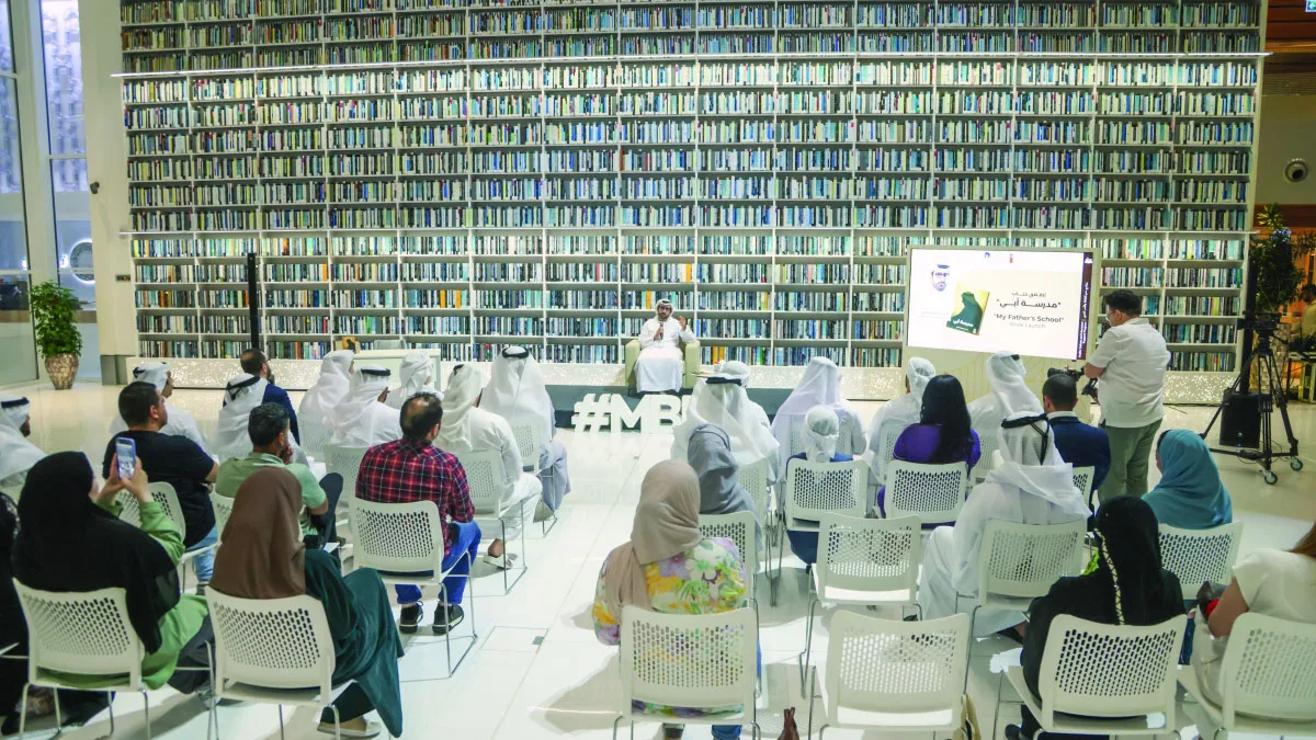 محمد جاسم الريس في “مدرسة أبي”: عندما تغمر الذكريات مشاعر الانتماء والشوق. محمد جاسم الريس في “مدرسة أبي”: عندما تغمر الذكريات مشاعر الانتماء والشوق.