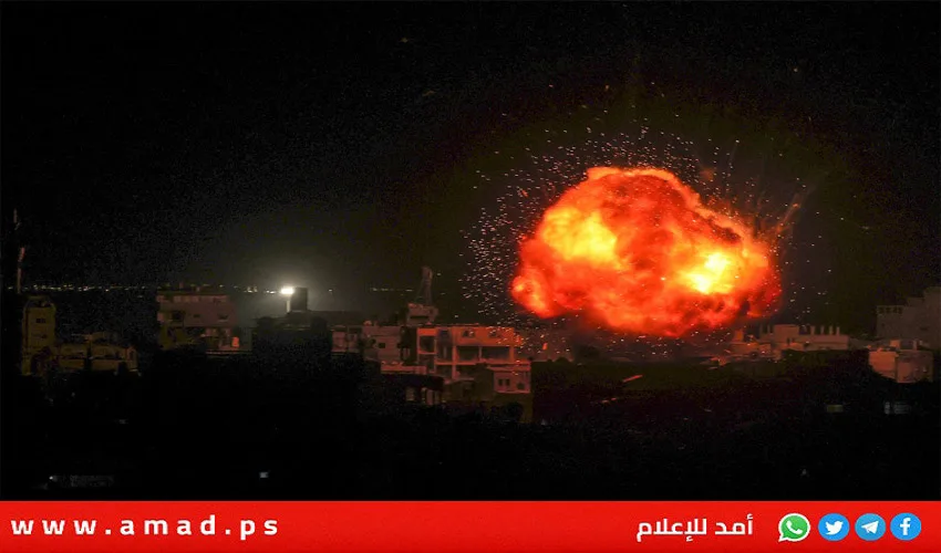 جيش الاحتلال يقصف منطقتي التفاح والشجاعية في مدينة غزة جيش الاحتلال يقصف منطقتي التفاح والشجاعية في مدينة غزة