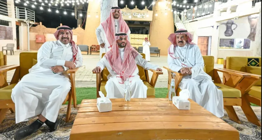 نائب أمير منطقة حائل يتفقد مهرجان بيت حائل 2025 نائب أمير منطقة حائل يتفقد مهرجان بيت حائل 2025