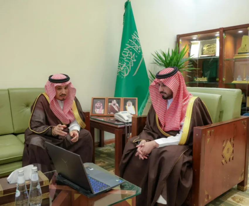محافظ الخرج يطلق مشروع “رايتنا فخرنا” محافظ الخرج يطلق مشروع “رايتنا فخرنا”