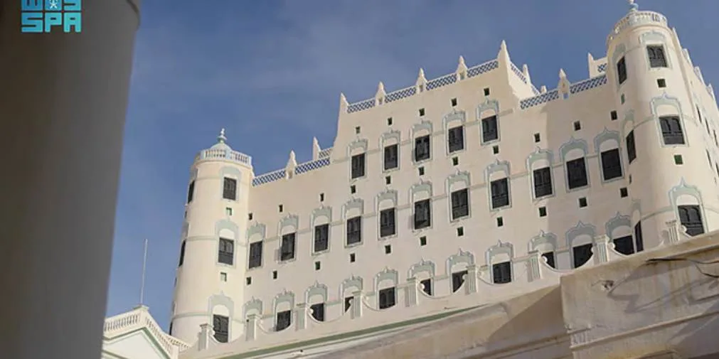 البرنامج السعودي لإعادة إعمار اليمن يتمكن من إنقاذ قصر “سيئون” ذو التاريخ العريق الذي يتجاوز الـ 500 عام البرنامج السعودي لإعادة إعمار اليمن يتمكن من إنقاذ قصر “سيئون” ذو التاريخ العريق الذي يتجاوز الـ 500 عام