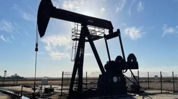 انخفاض أسعار النفط بنسبة 1%