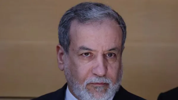 وزير خارجية إيران: لن تُغلق أبواب الدبلوماسية أبداً وزير خارجية إيران: لن تُغلق أبواب الدبلوماسية أبداً