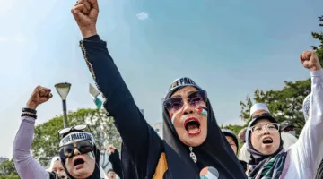 استبعاد مشتركة من مسابقة ملكة جمال إندونيسيا بعد نشرها فيديو يؤيد إسرائيل