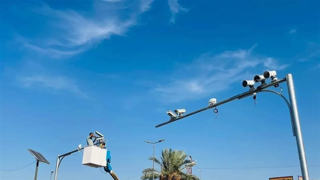 تحذير للسائقين في بغداد.. بدء تطبيق نظام الكاميرات تحذير للسائقين في بغداد.. بدء تطبيق نظام الكاميرات