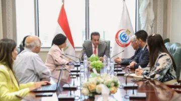 وزير الصحة يشهد توقيع اتفاقية بين الوزارة وغرفة مقدمي الرعاية الصحية في القطاع الخاص