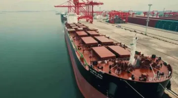 «القابضة للنقل البحري والبري» تشتري حصة 10% في شركة استيراد الغاز الصخري من الولايات المتحدة