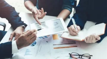بولندا تبدأ أول اختبار وطني لتقليص ساعات العمل الأسبوعية إلى 32 ساعة amid growing European interest.