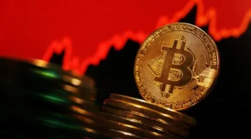 اختلاف في أداء العملات الرقمية وانخفاض بيتكوين مع تفكيك شبكة احتيال كبيرة في إسبانيا