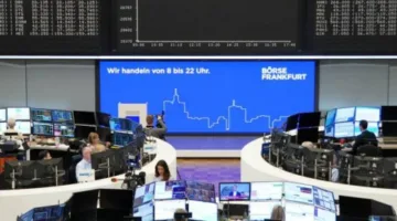 الأسواق الأوروبية تسجل ارتفاعًا طفيفًا وسط غموض تجاري وتنبيهات بشأن زيادة الرسوم الجمركية
