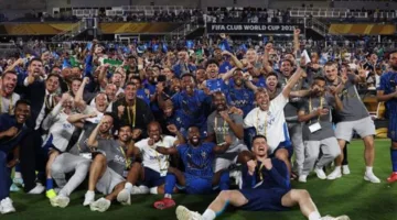احتفال نادي الهلال السعودي بالانتصار التاريخي على مانشستر سيتي (فيديو)
