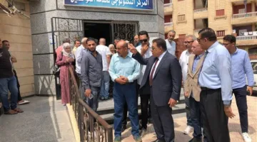 محافظ الدقهلية يقوم بجولة مفاجئة في المركز التكنولوجي بجمصة