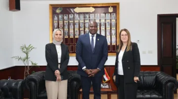 داليا الباز تستقبل المدير التنفيذي لبريد ساحل العاج لمناقشة سبل التعاون المشترك